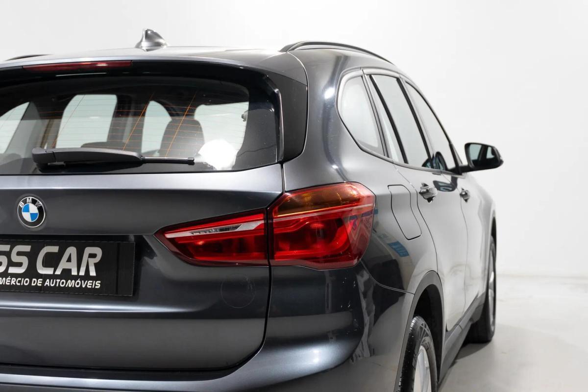bmw-x1-sdrive18d-2022-diesel-1995cc