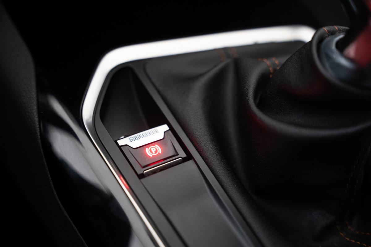 peugeot-3008-2018-gasolina-1199cc