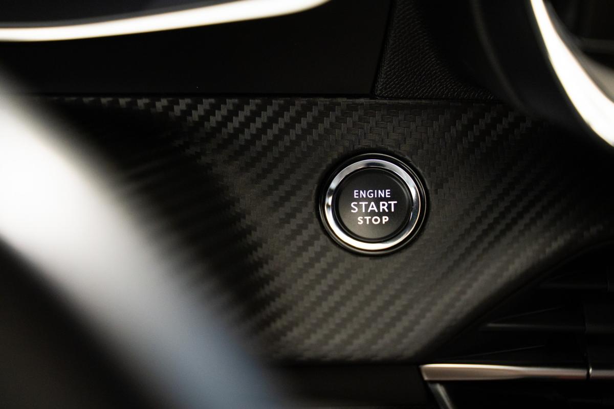 peugeot-208-2020-gasolina-1199cc