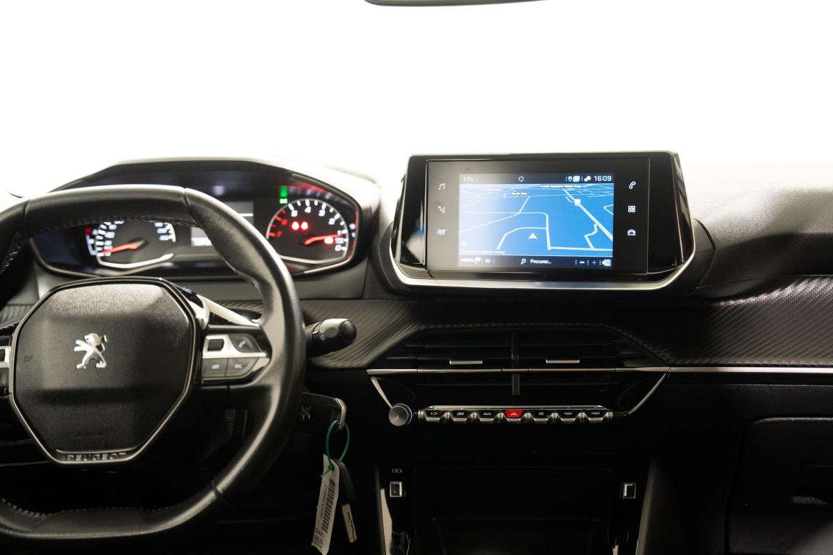 peugeot-2008-2022-gasolina-1199cc