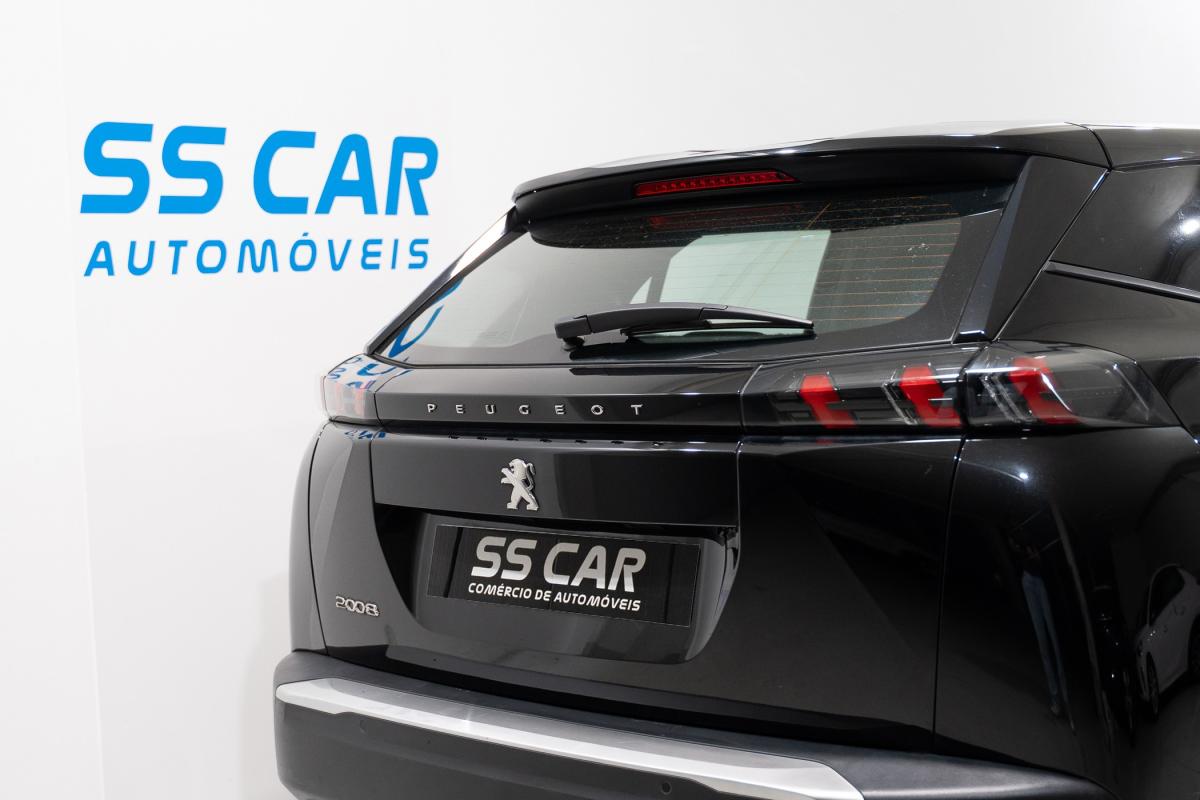 peugeot-2008-2022-gasolina-1199cc