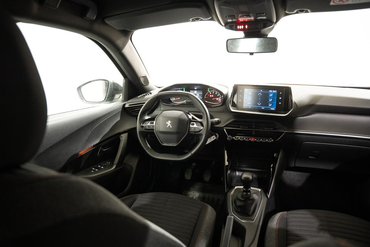 peugeot-2008-2022-gasolina-1199cc