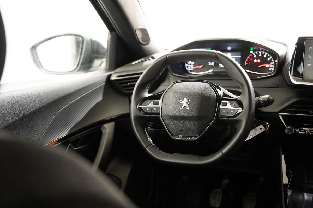 peugeot-2008-2022-gasolina-1199cc