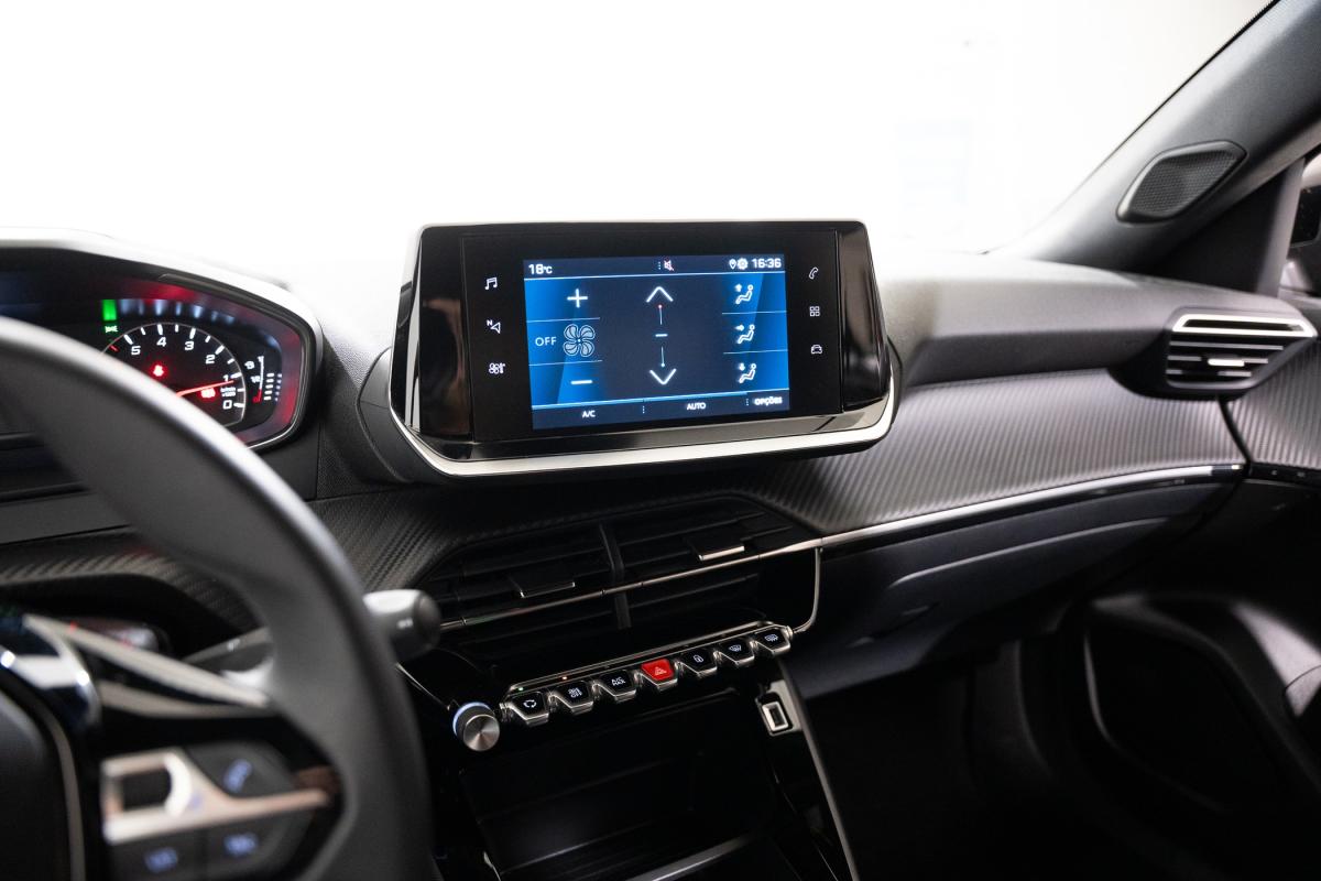 peugeot-2008-2022-gasolina-1199cc