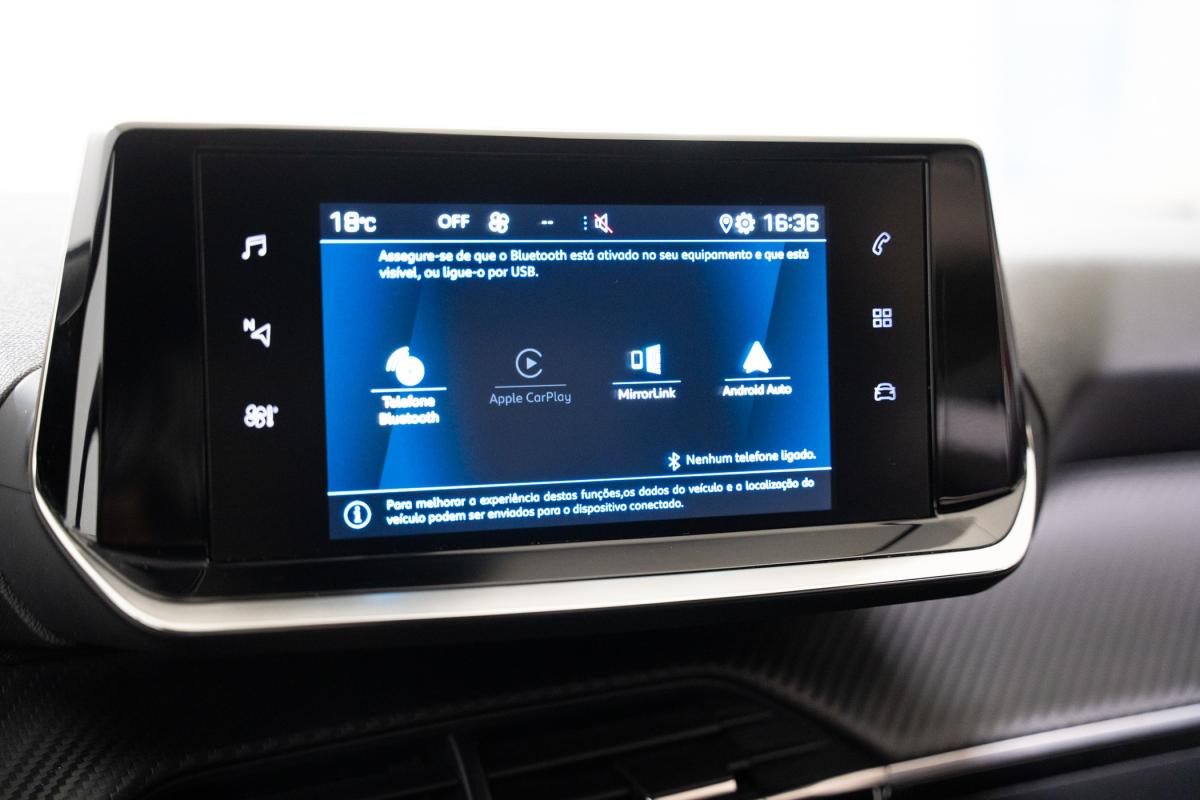 peugeot-2008-2022-gasolina-1199cc
