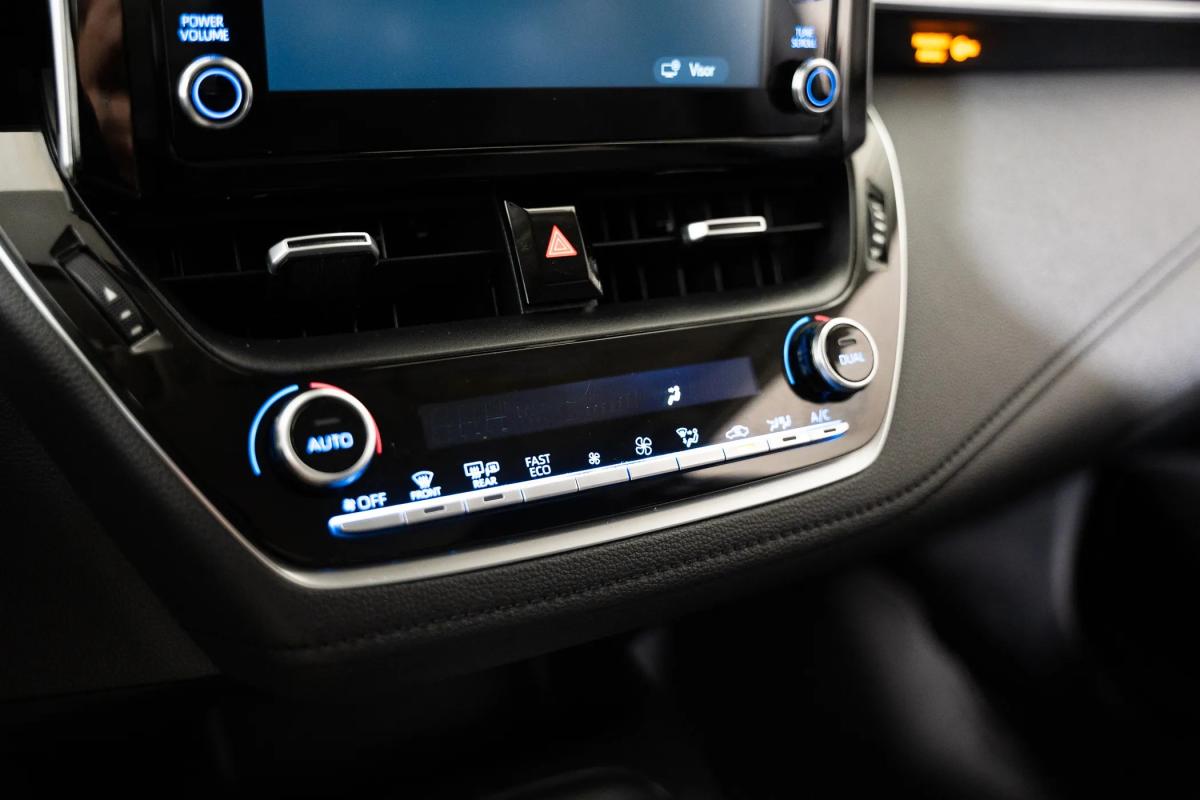 toyota-corolla-2023-gasolina-125cc
