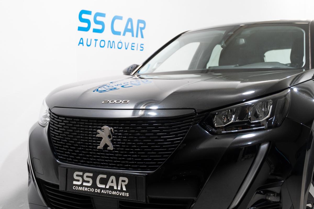 peugeot-2008-2021-gasolina-1199cc