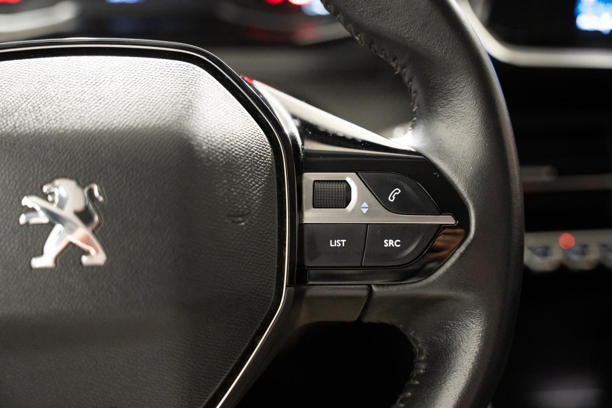peugeot-2008-2021-gasolina-1199cc
