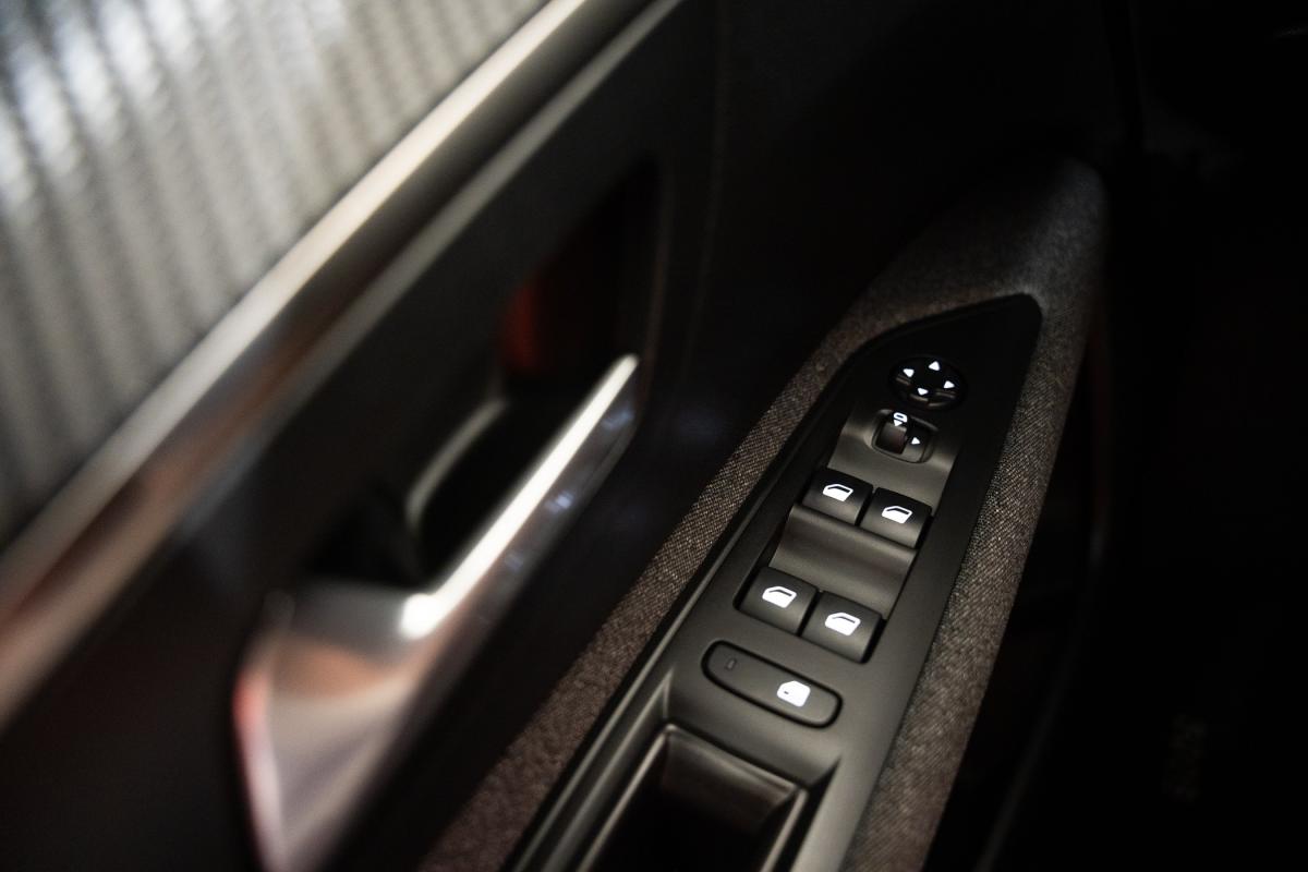 peugeot-3008-2019-gasolina-1199cc