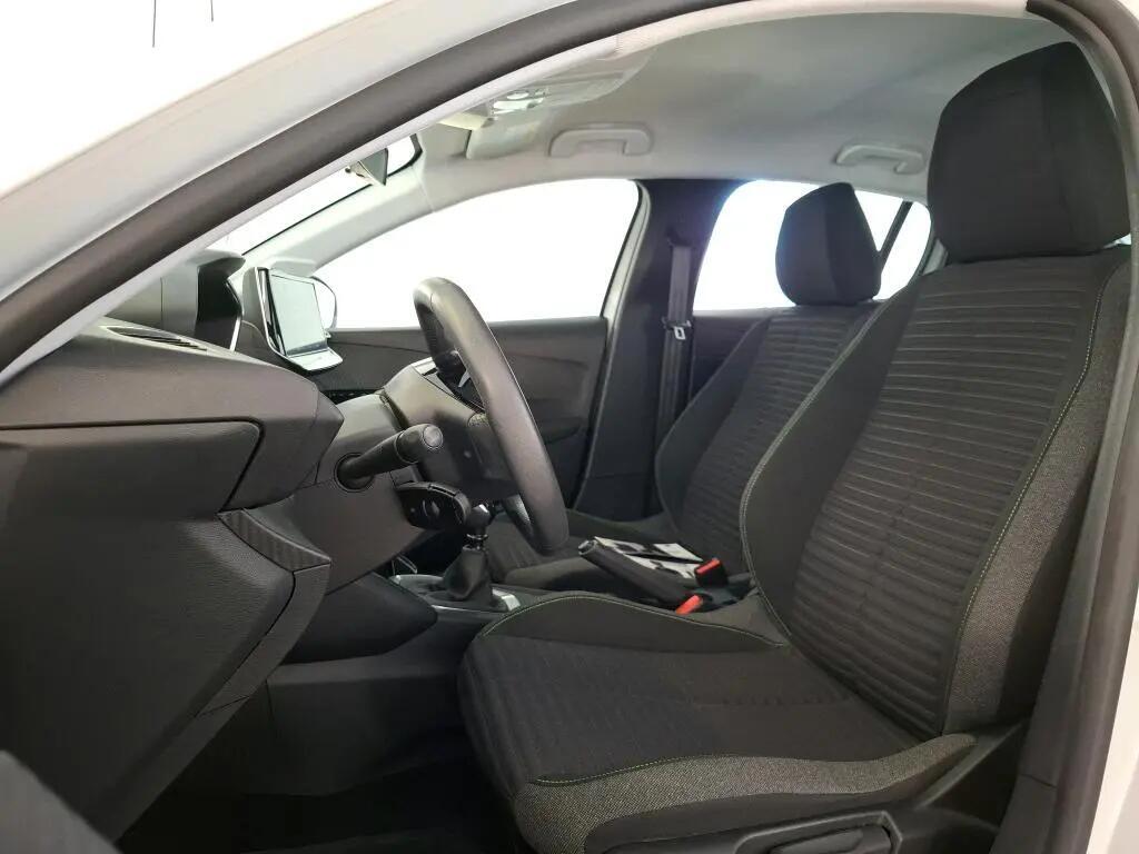 peugeot-208-2024-gasolina-1199cc