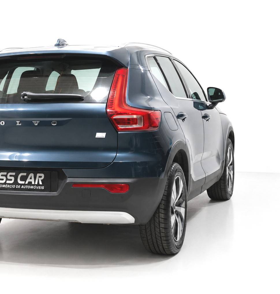 volvo-xc40-2021-hibrido-a-gasolina-1477cc