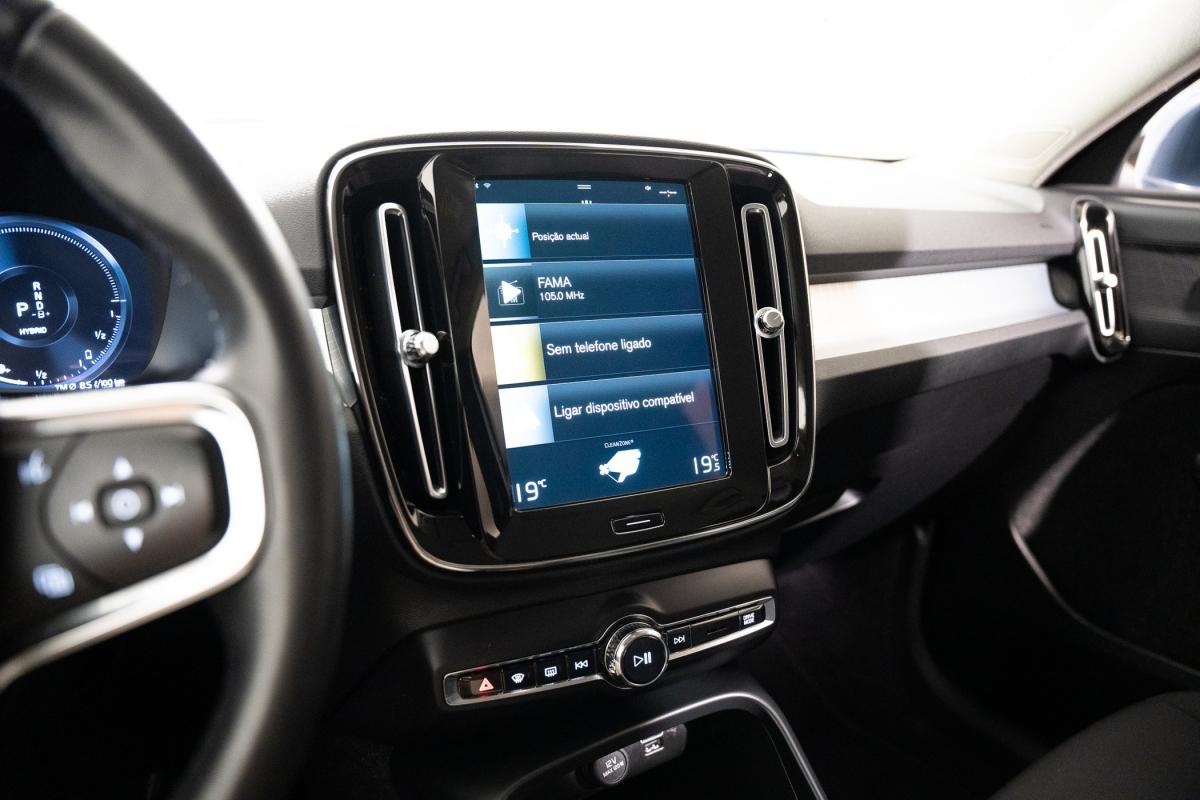 volvo-xc40-2021-hibrido-a-gasolina-1477cc