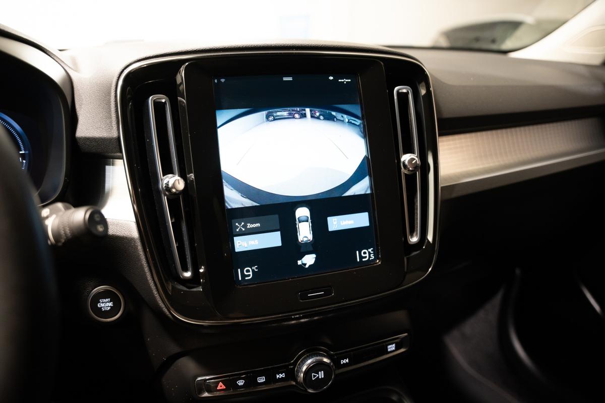 volvo-xc40-2021-hibrido-a-gasolina-1477cc