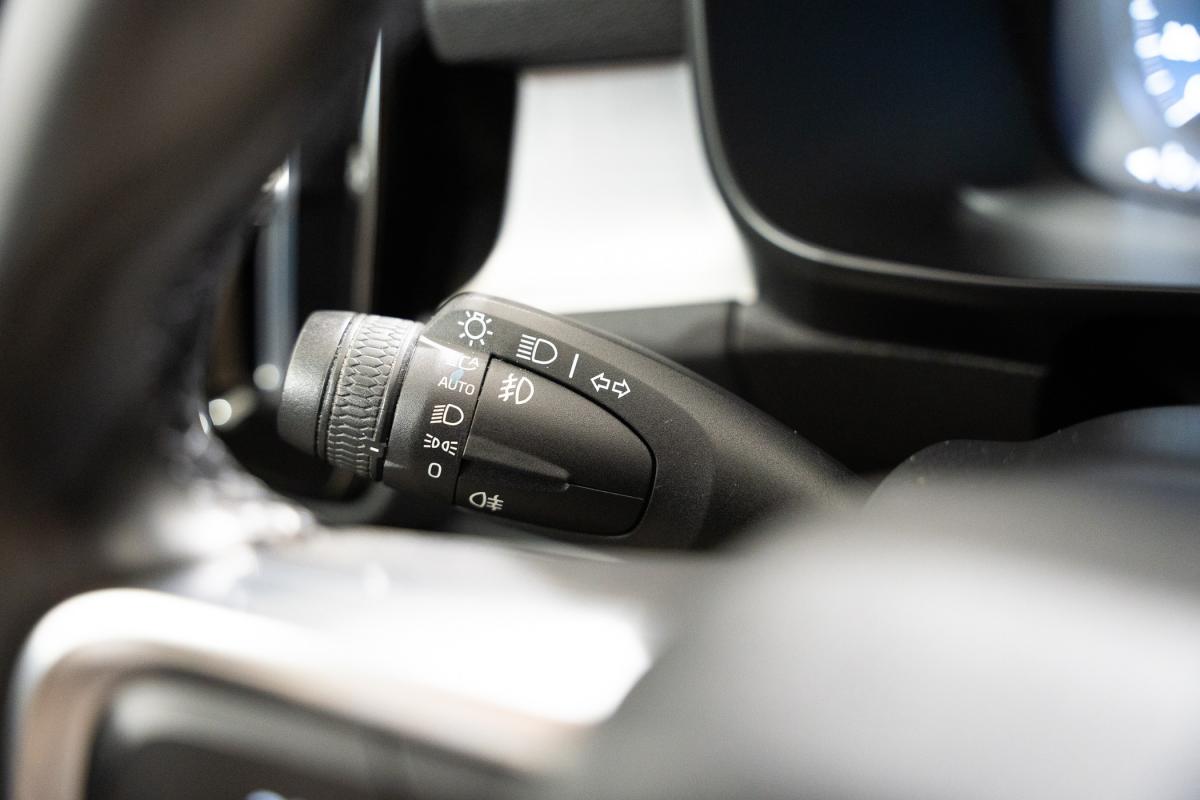 volvo-xc40-2021-hibrido-a-gasolina-1477cc