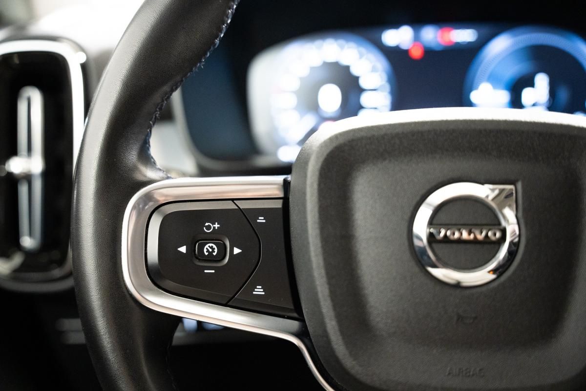 volvo-xc40-2021-hibrido-a-gasolina-1477cc