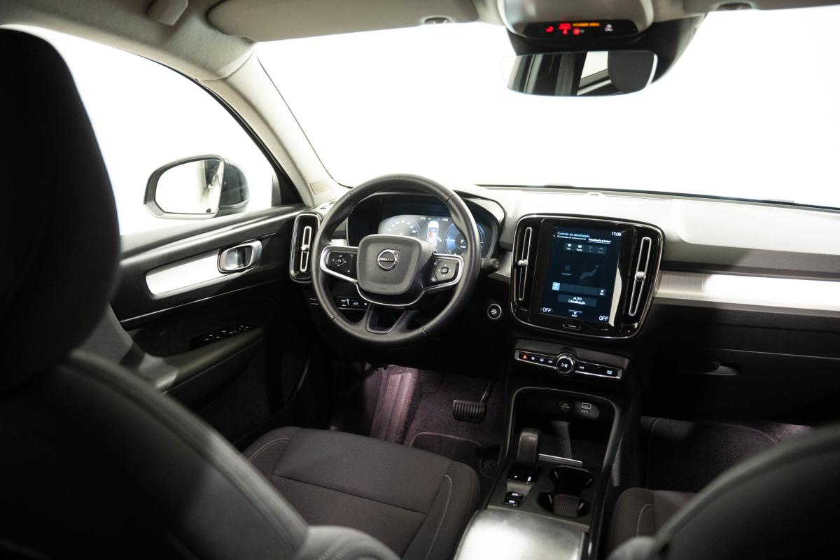 volvo-xc40-2021-hibrido-a-gasolina-1477cc