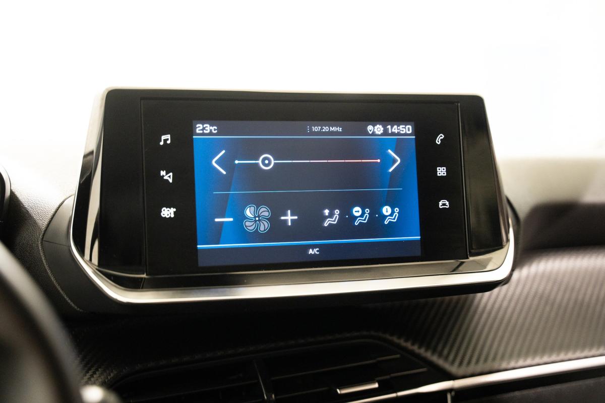 peugeot-208-2021-gasolina-1199cc