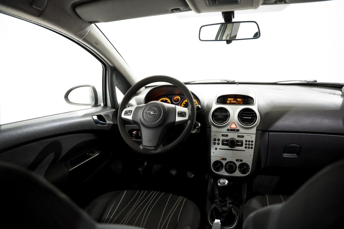 opel-corsa-2010-diesel-1248cc