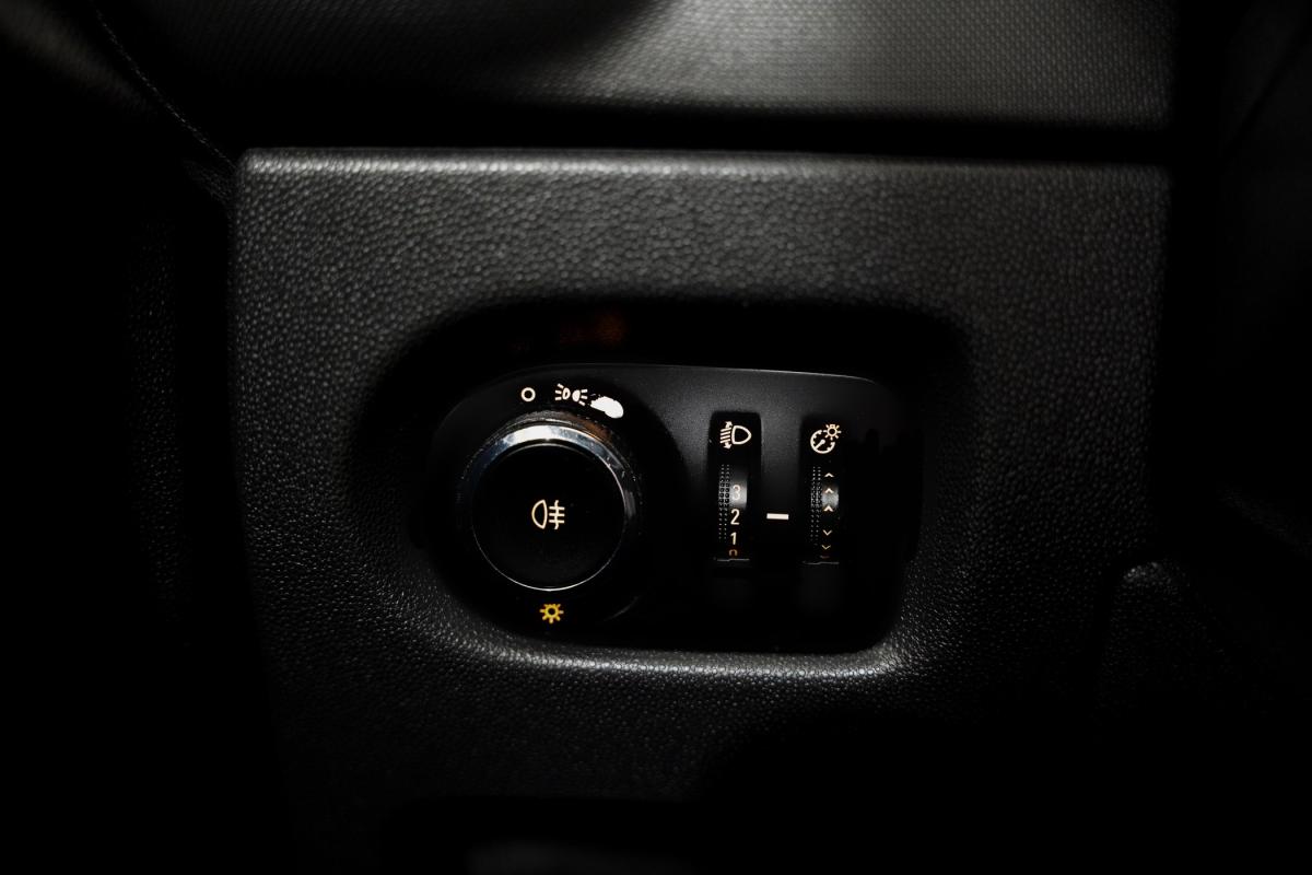 opel-corsa-2010-diesel-1248cc