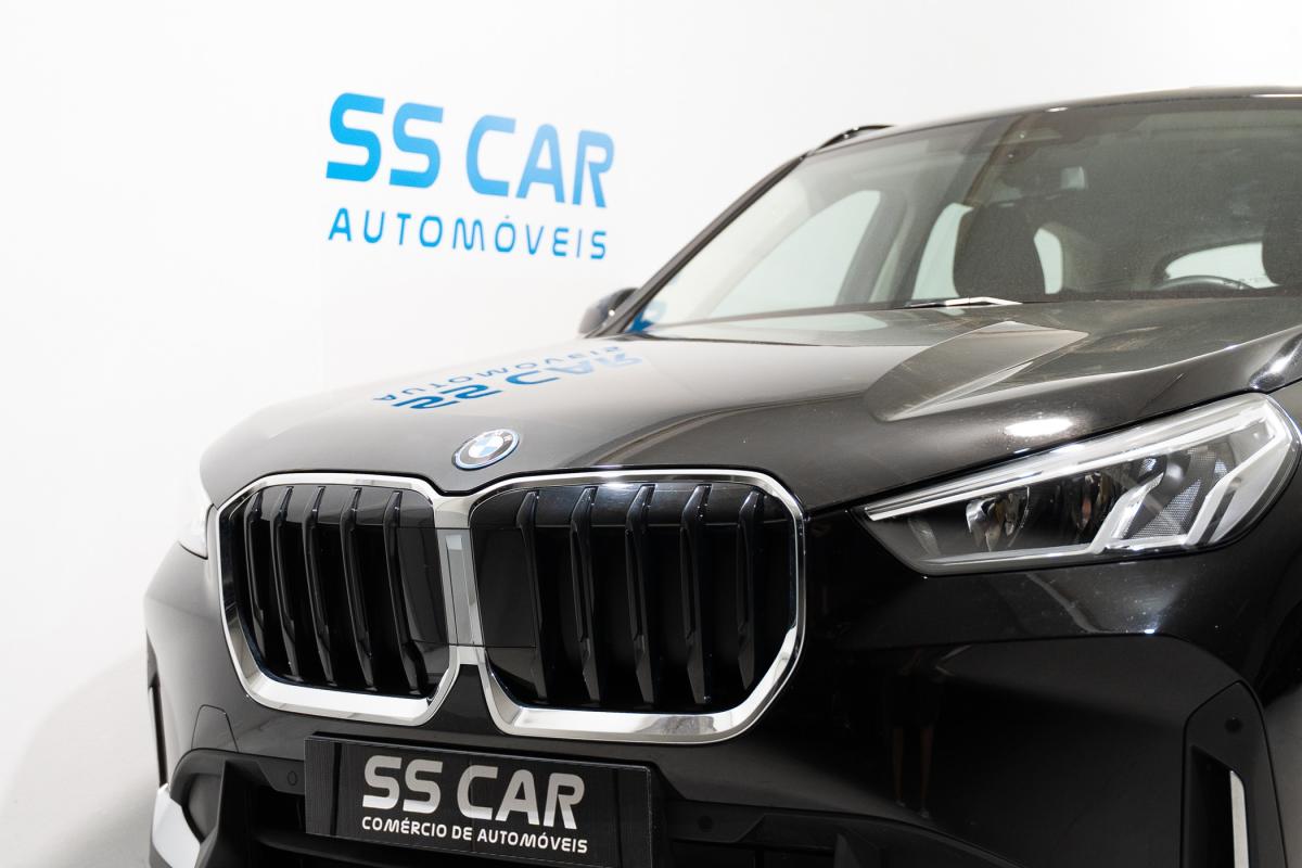 bmw-x1-2023-hibrido-a-gasolina-1499cc