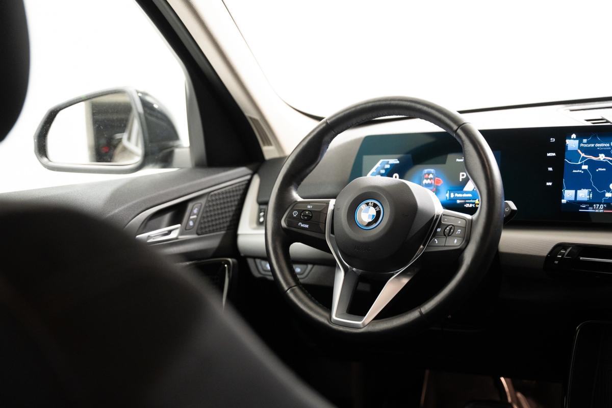 bmw-x1-2023-hibrido-a-gasolina-1499cc