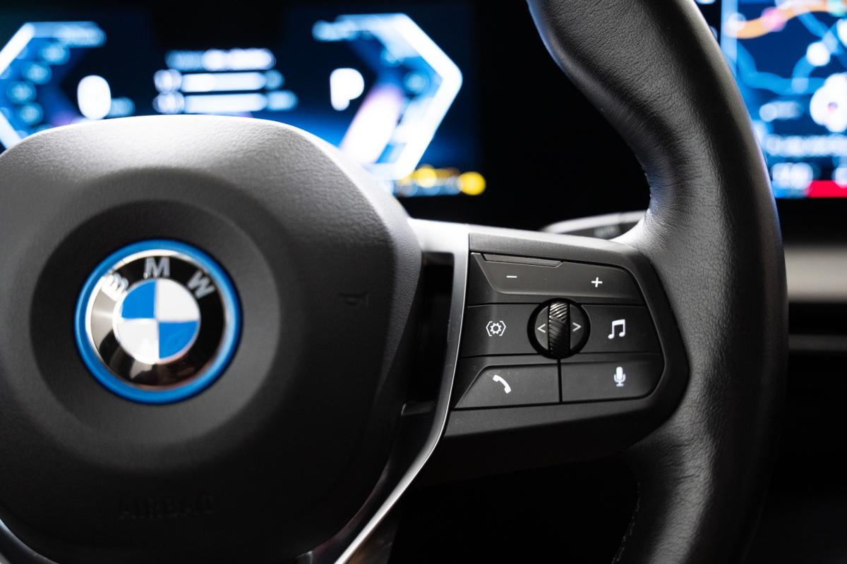 bmw-x1-2023-hibrido-a-gasolina-1499cc