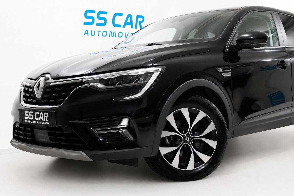 renault-arkana-2023-hibrido-a-gasolina-1598cc