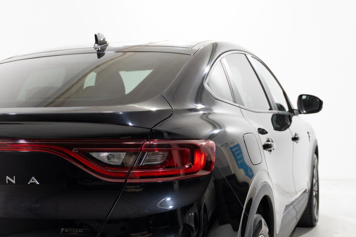 renault-arkana-2023-hibrido-a-gasolina-1598cc