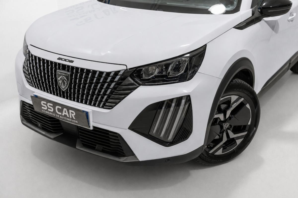 peugeot-2008-2023-gasolina-1199cc