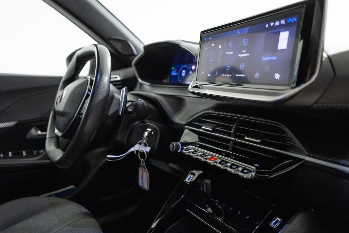 peugeot-2008-2023-gasolina-1199cc