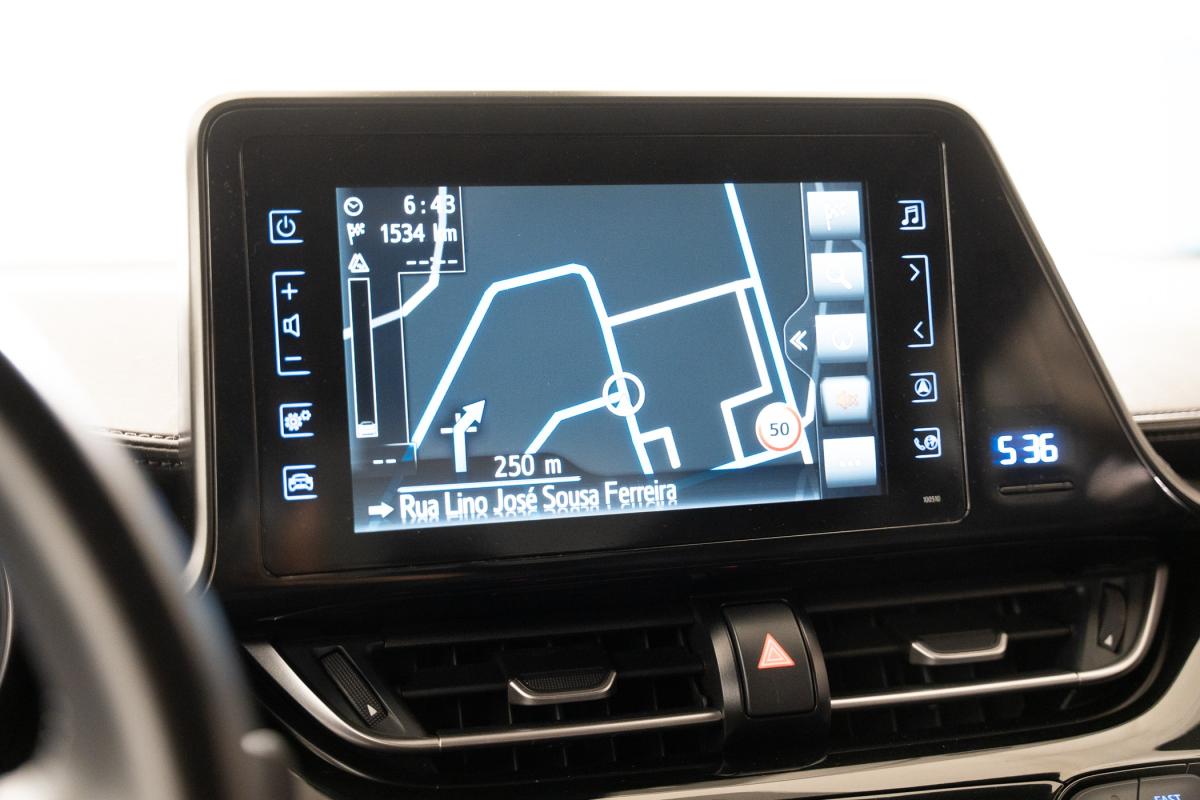 toyota-c-hr-2019-hibrido-a-gasolina-1798cc