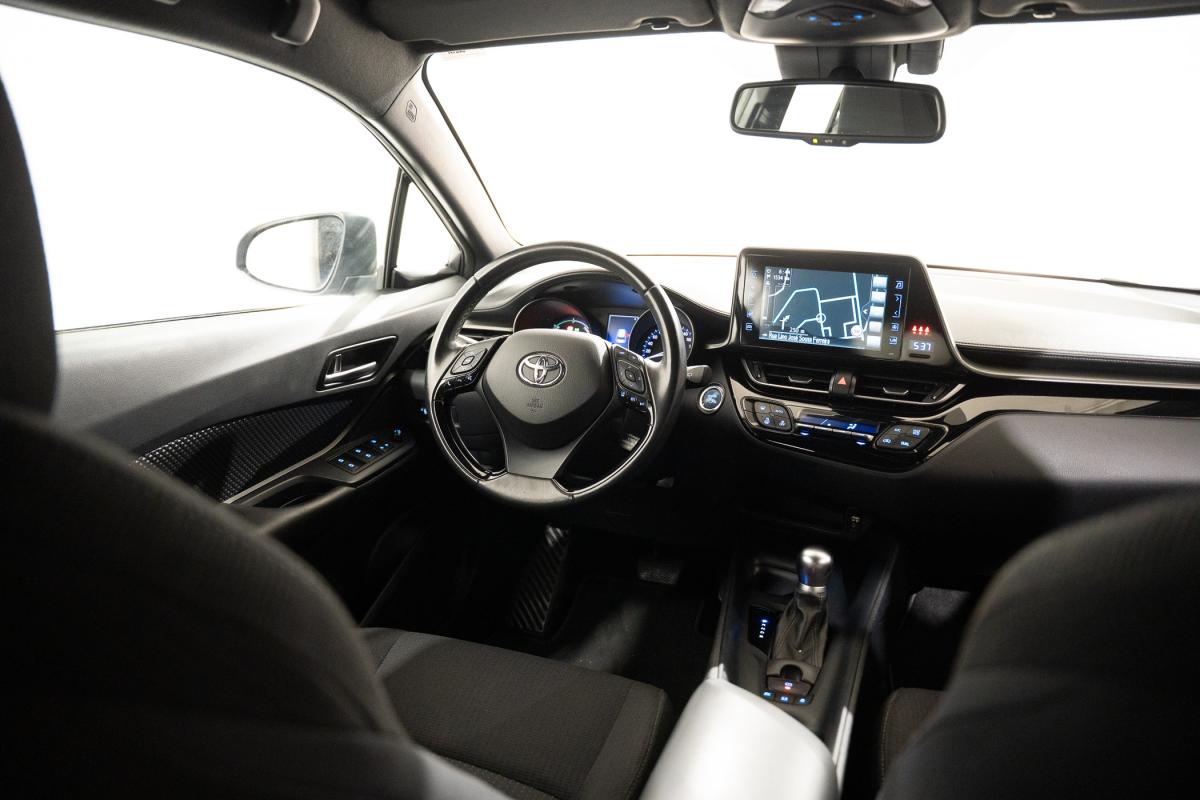 toyota-c-hr-2019-hibrido-a-gasolina-1798cc