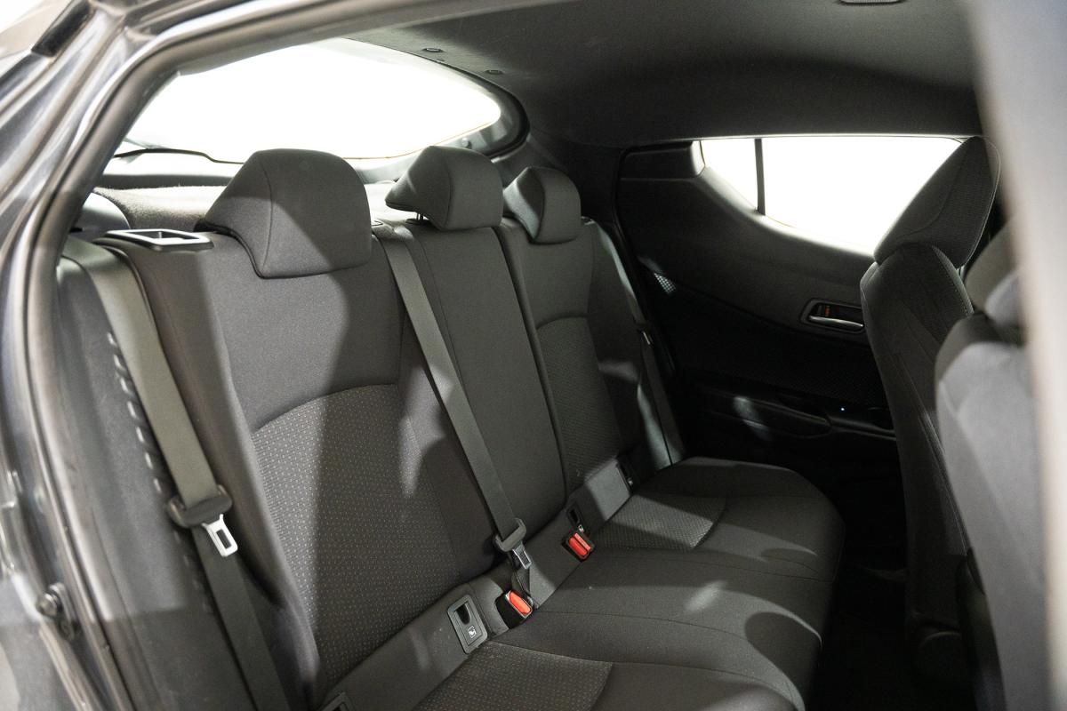 toyota-c-hr-2019-hibrido-a-gasolina-1798cc