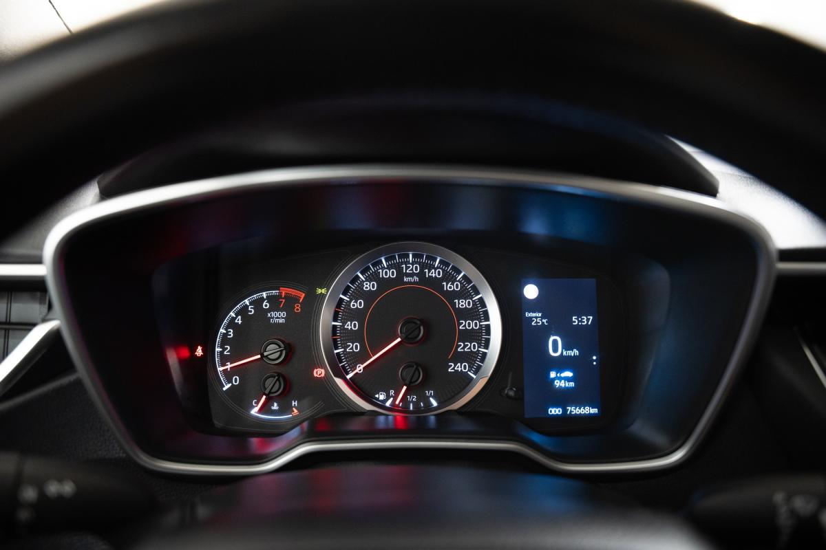 toyota-corolla-2022-gasolina-1490cc