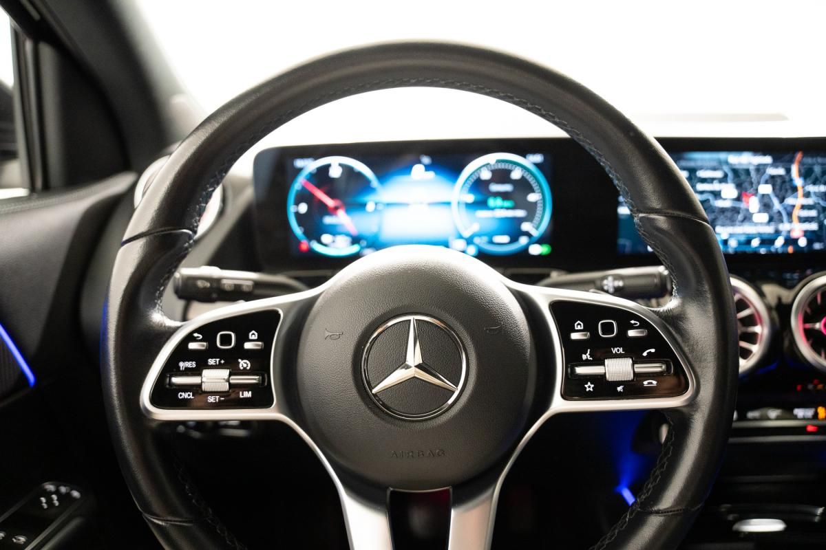 mercedes-benz-eqa-2021-eletrico-500cc