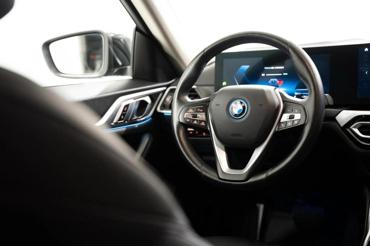 bmw-serie-i-i4-edrive40-2022-eletrico-0cc