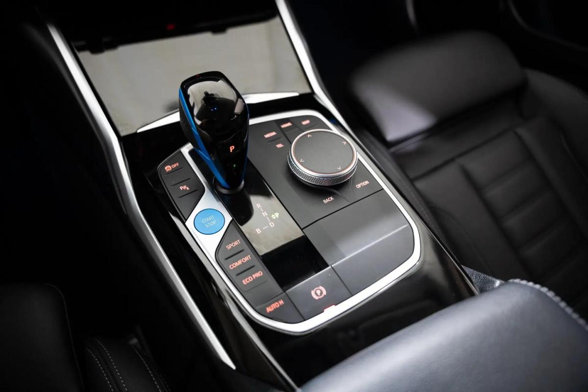 bmw-serie-i-i4-edrive40-2022-eletrico-0cc