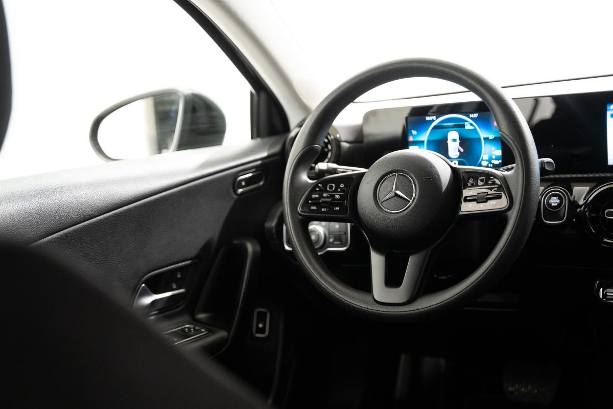 mercedes-benz-classe-a-2021-hibrido-a-gasolina-1332cc