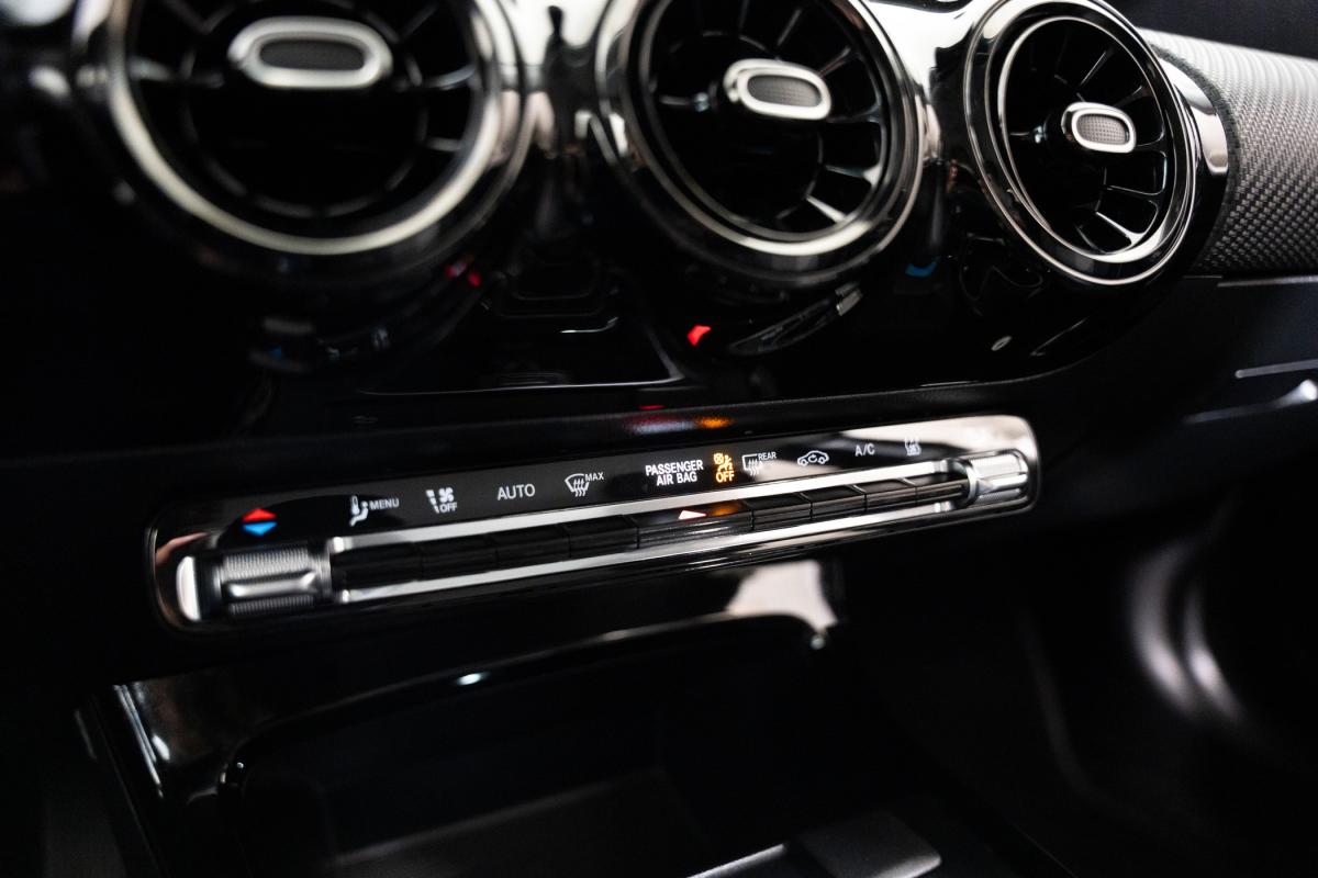 mercedes-benz-classe-a-2021-hibrido-a-gasolina-1332cc