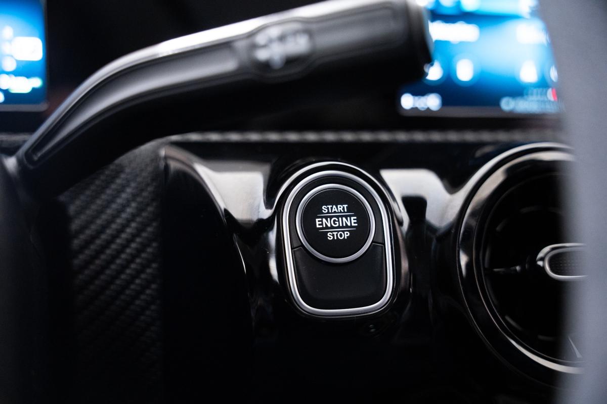 mercedes-benz-classe-a-2021-hibrido-a-gasolina-1332cc