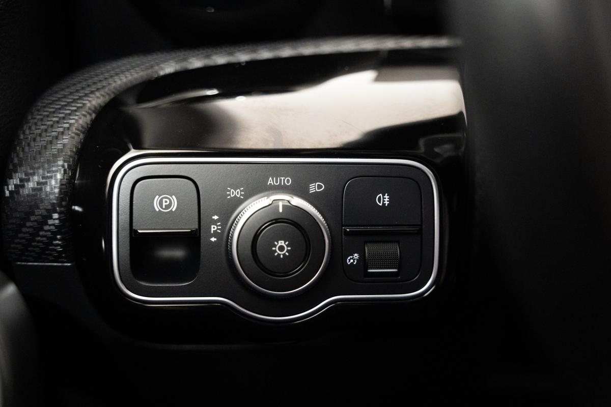mercedes-benz-classe-a-2021-hibrido-a-gasolina-1332cc