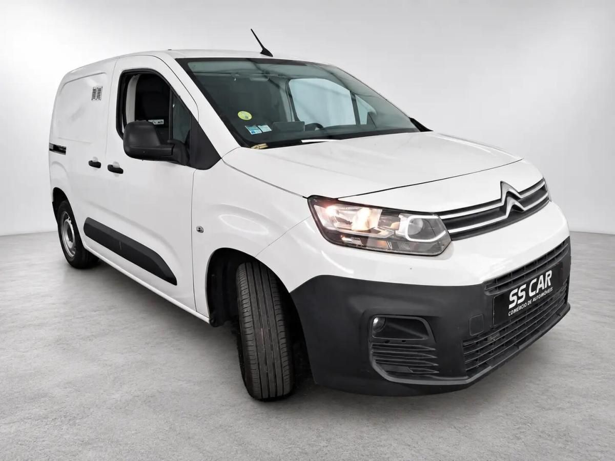 citroen-berlingo-2021-diesel-1499cc