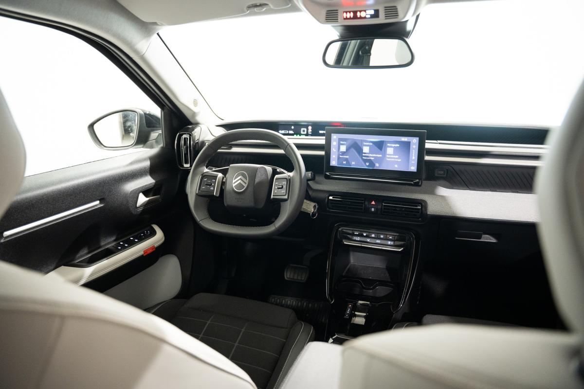 citroen-e-c3-2025-eletrico-500cc