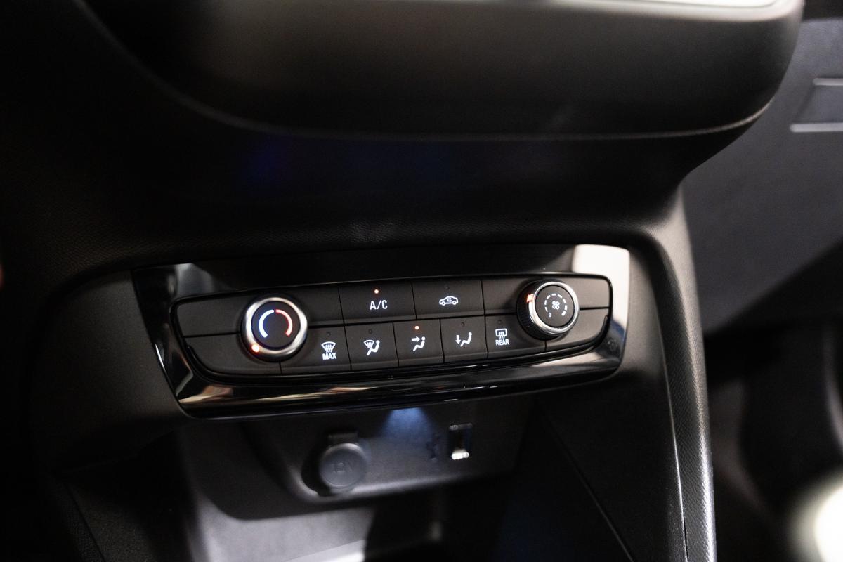 opel-corsa-2023-gasolina-1199cc