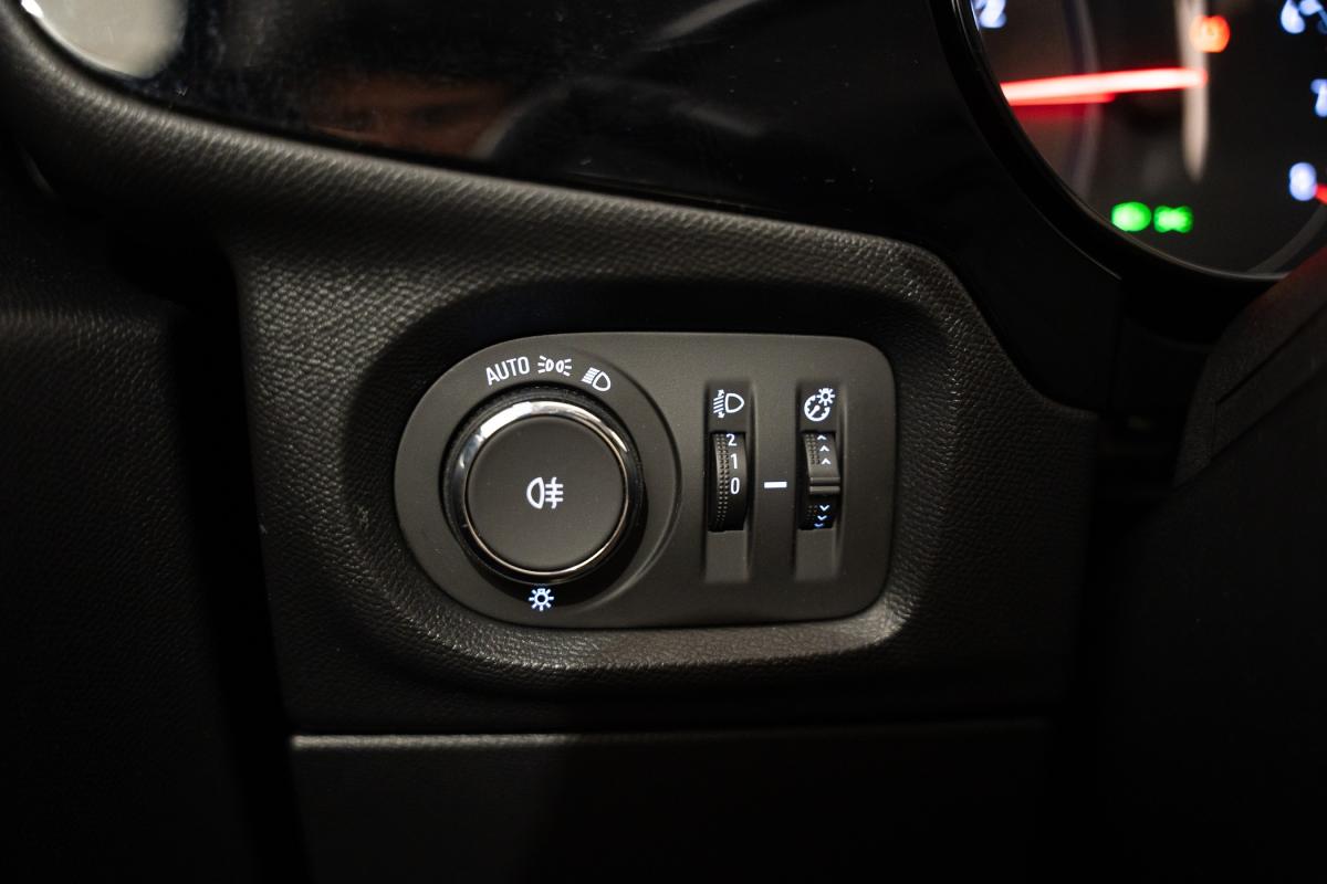 opel-corsa-2023-gasolina-1199cc