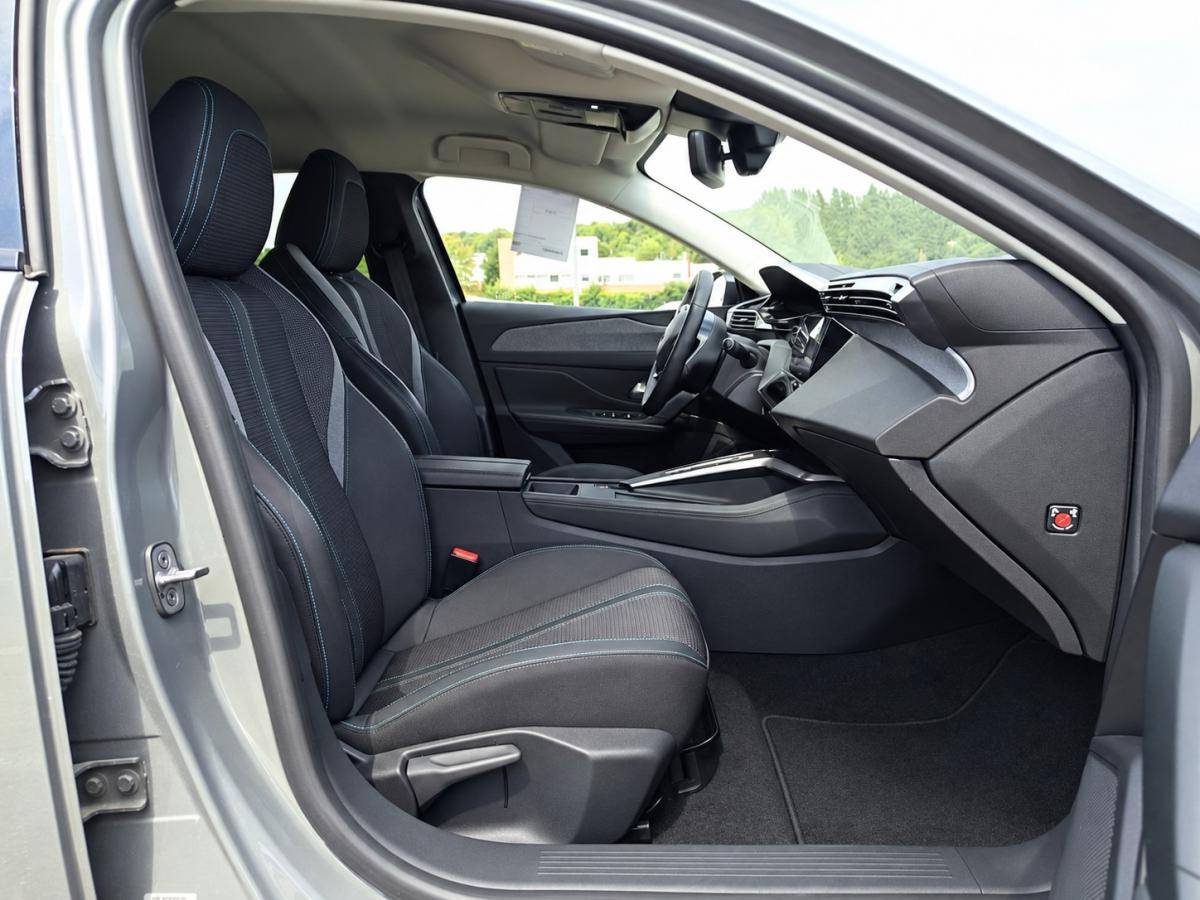 peugeot-e-308-2024-eletrico-500cc