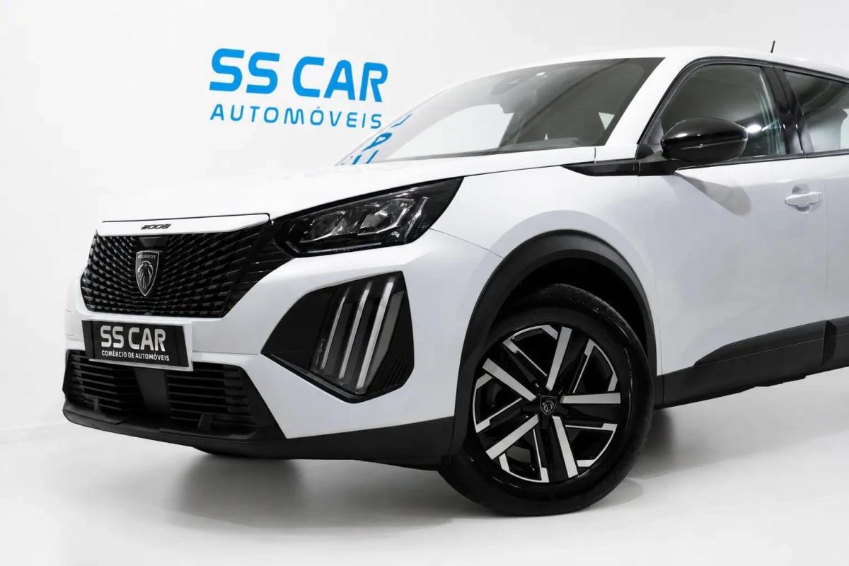 peugeot-2008-2023-gasolina-1199cc