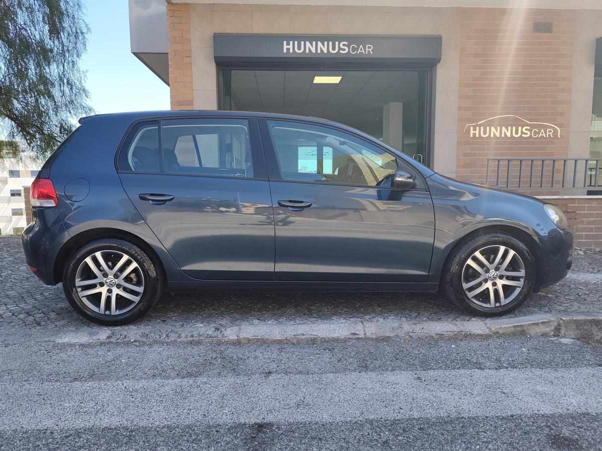 volkswagen-golf-2010-diesel-1598cc