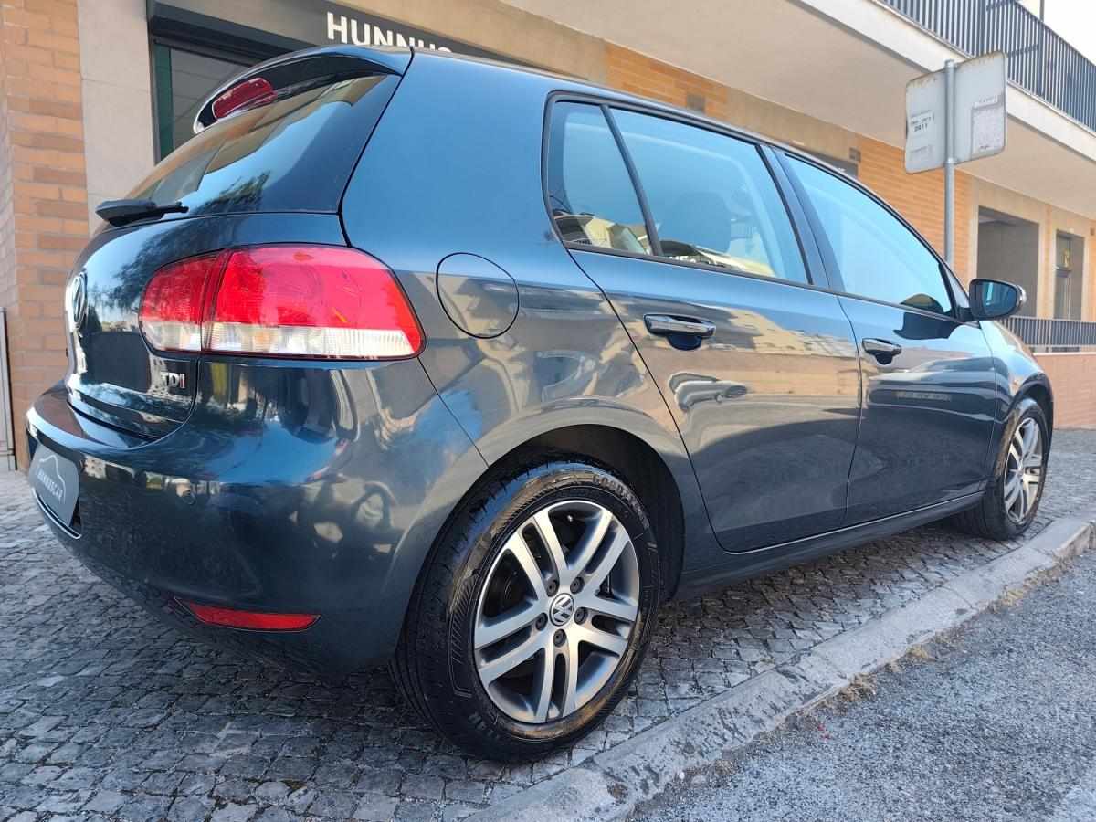volkswagen-golf-2010-diesel-1598cc