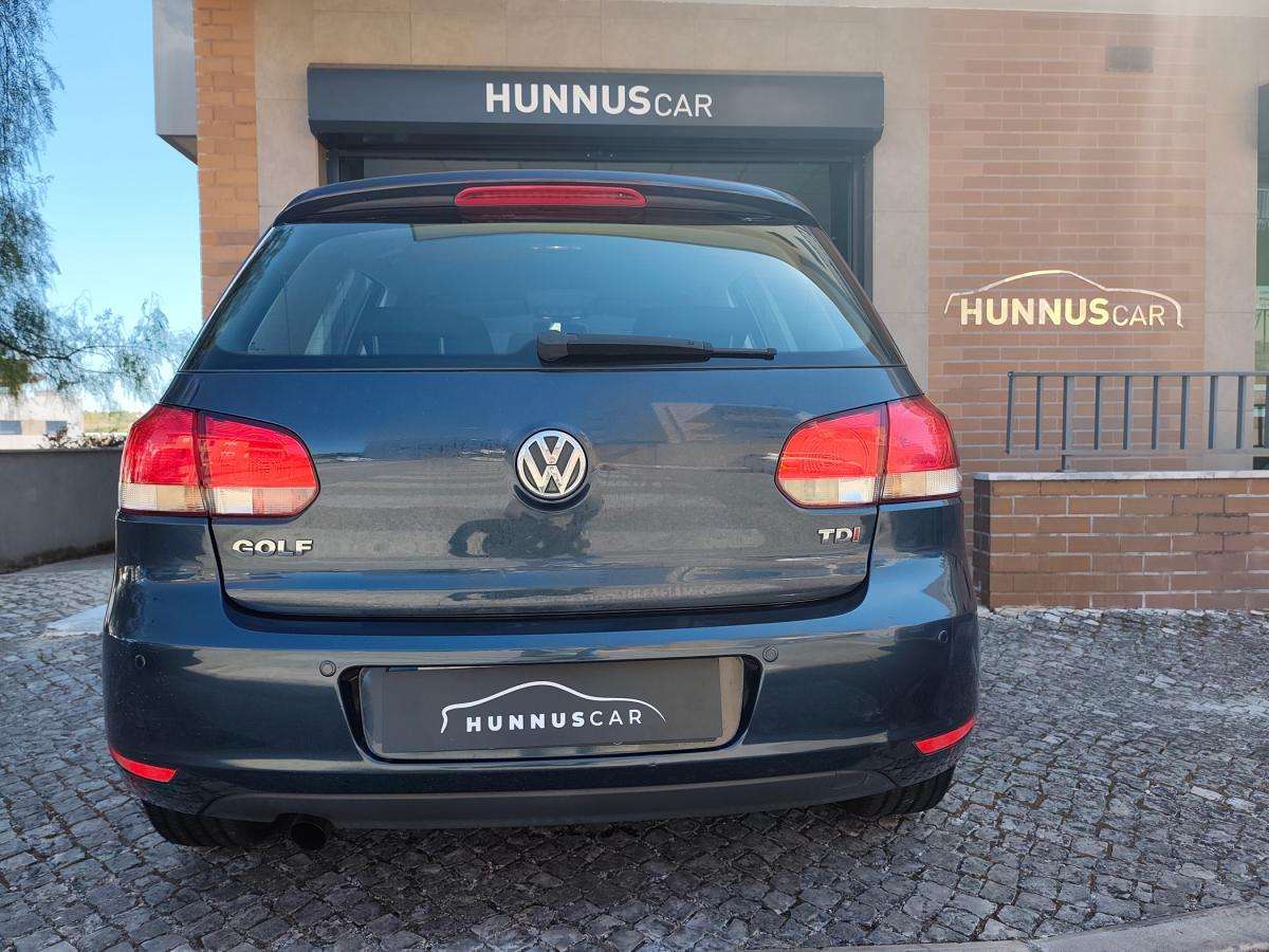 volkswagen-golf-2010-diesel-1598cc